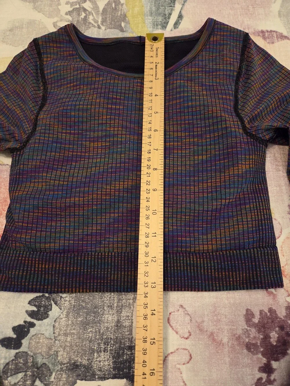 LULULEMON Ebb To Street Seamless Long Sleeve‎ Crop Top Rainbow Multi/Black SZ 4